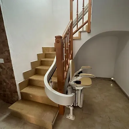 La Casa Latina *
